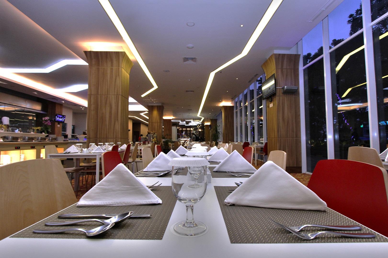 Mercure Bandung Nexa Supratman Εξωτερικό φωτογραφία