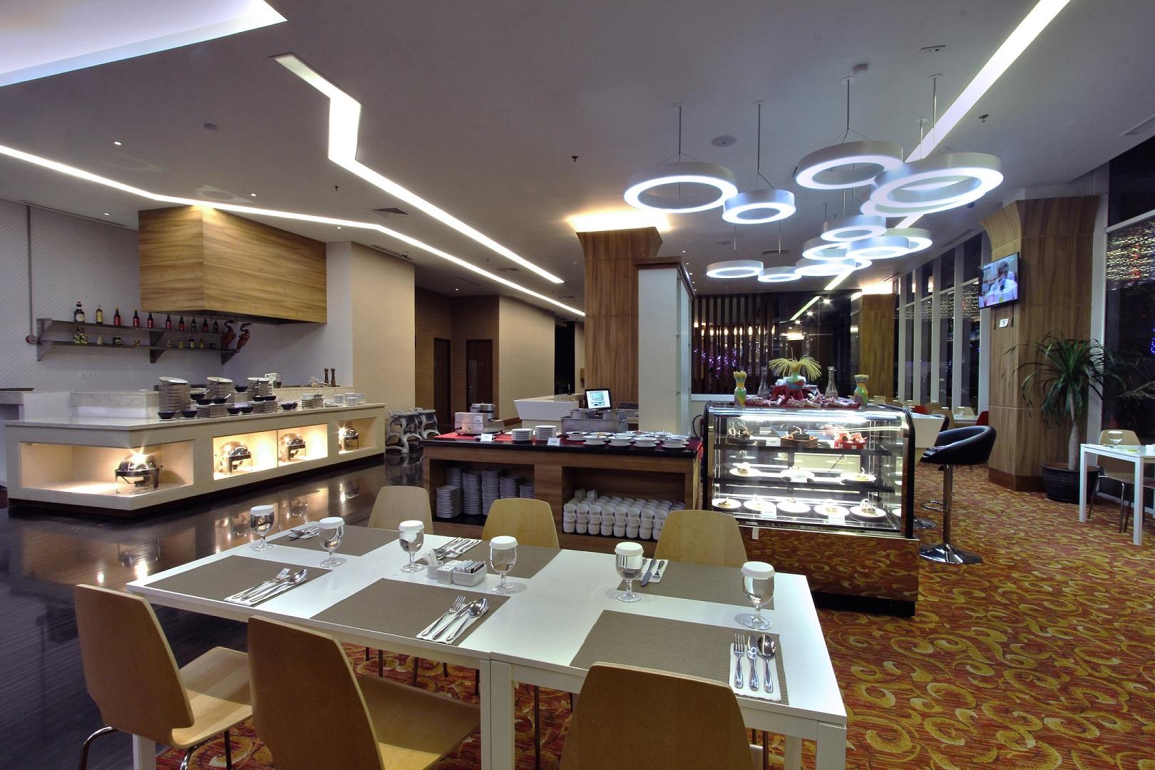 Mercure Bandung Nexa Supratman Εξωτερικό φωτογραφία