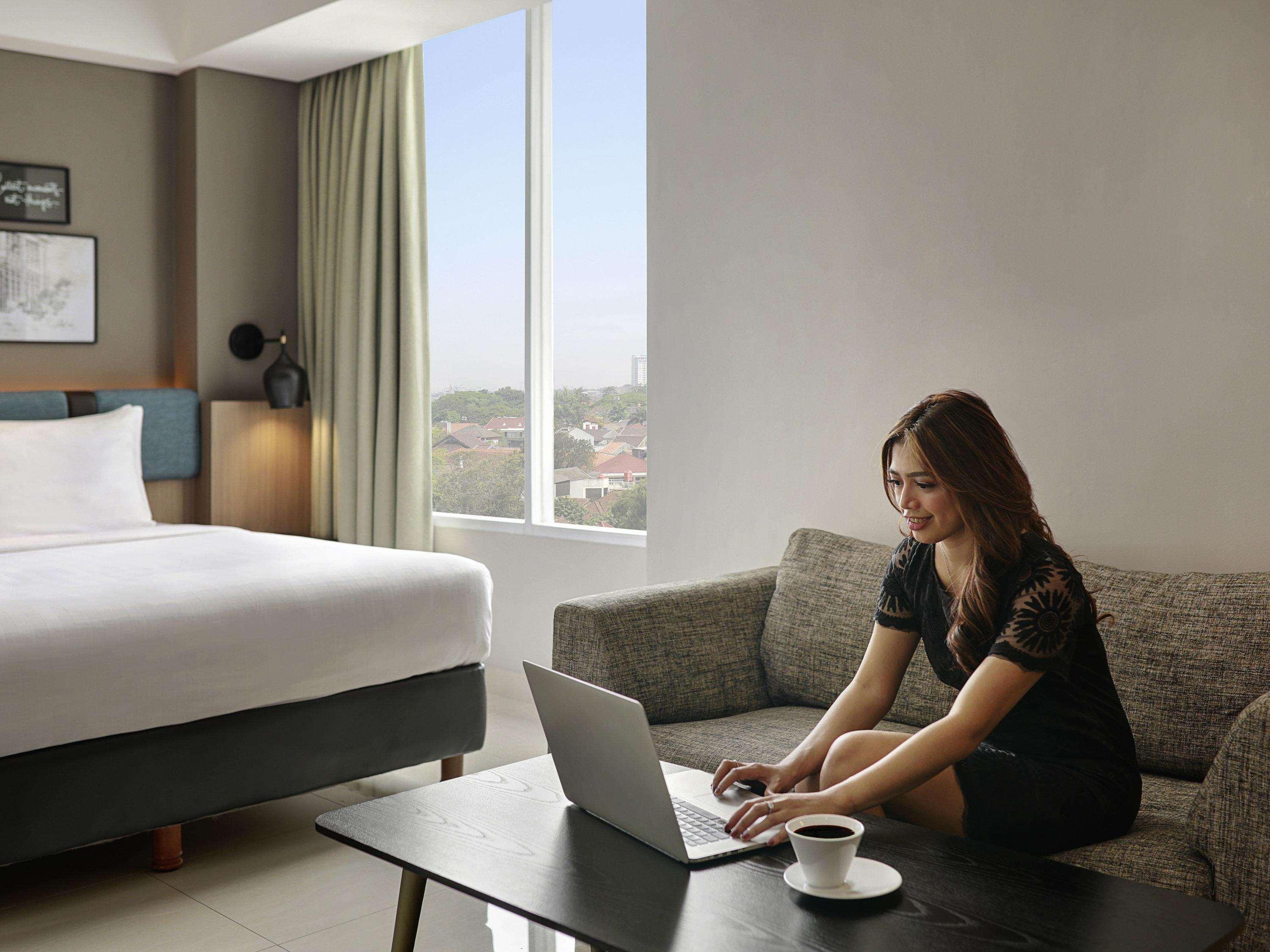 Mercure Bandung Nexa Supratman Εξωτερικό φωτογραφία