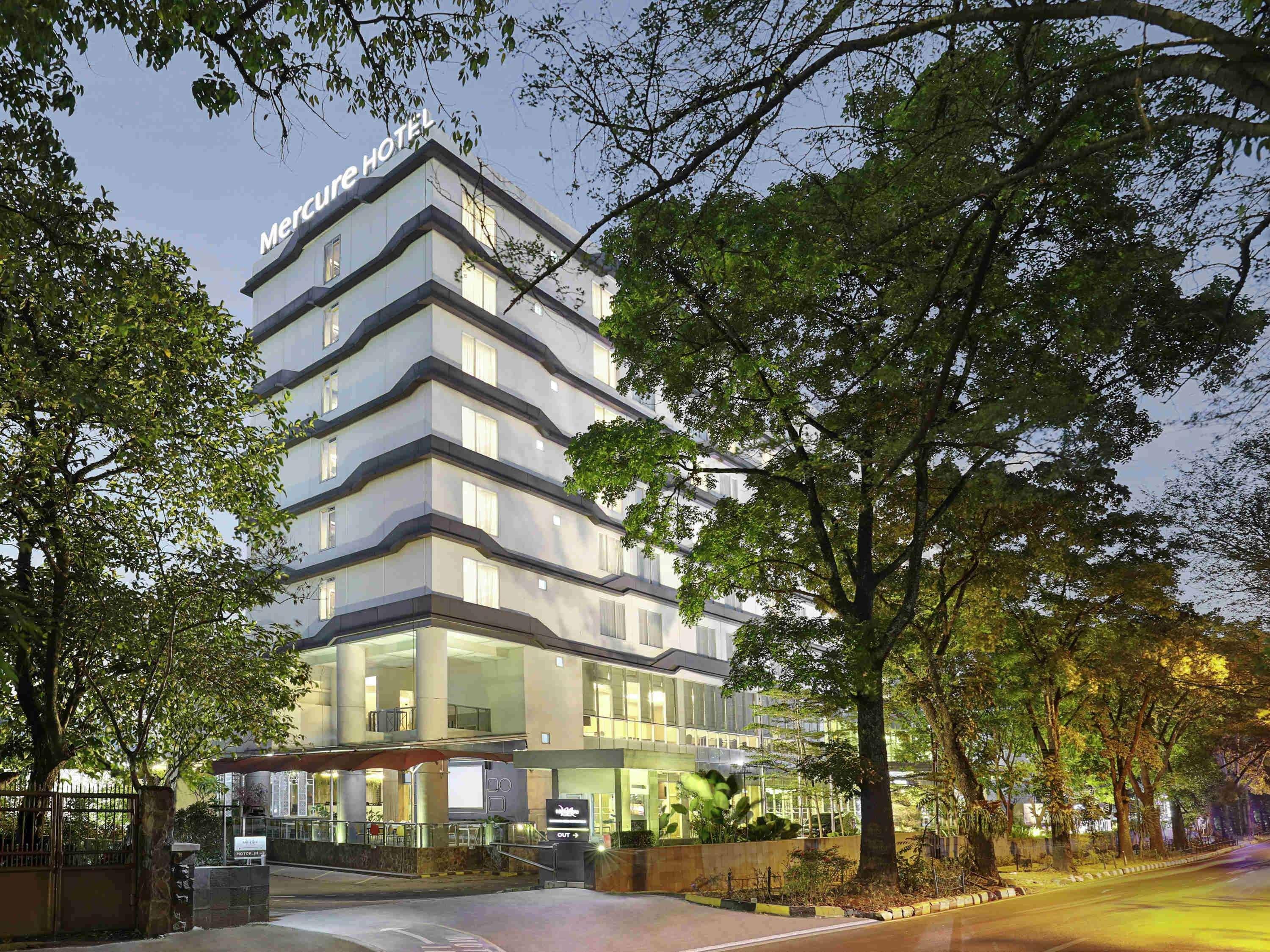 Mercure Bandung Nexa Supratman Εξωτερικό φωτογραφία