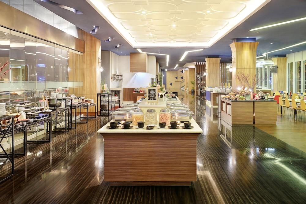 Mercure Bandung Nexa Supratman Εξωτερικό φωτογραφία