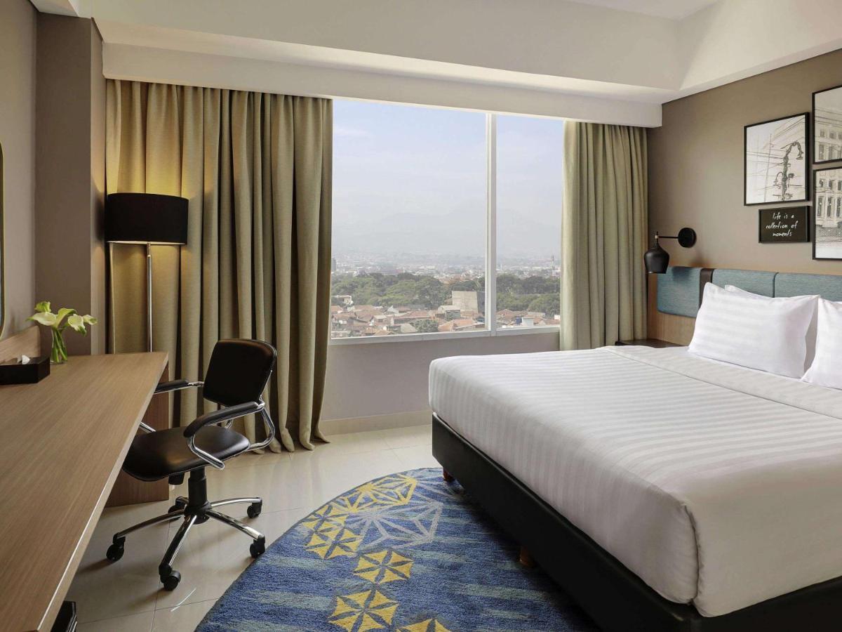 Mercure Bandung Nexa Supratman Εξωτερικό φωτογραφία